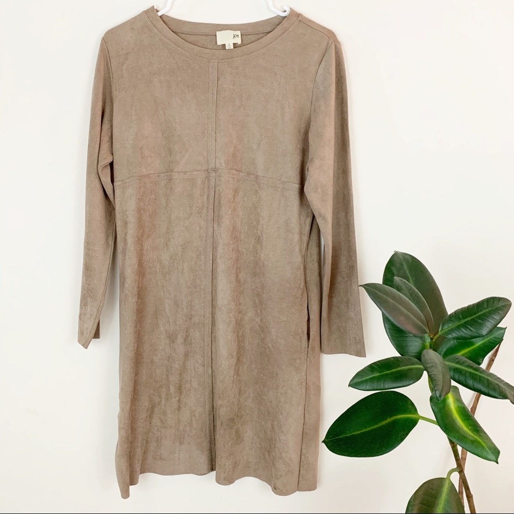 Jolt | faux suede raw hem shift dress (S)